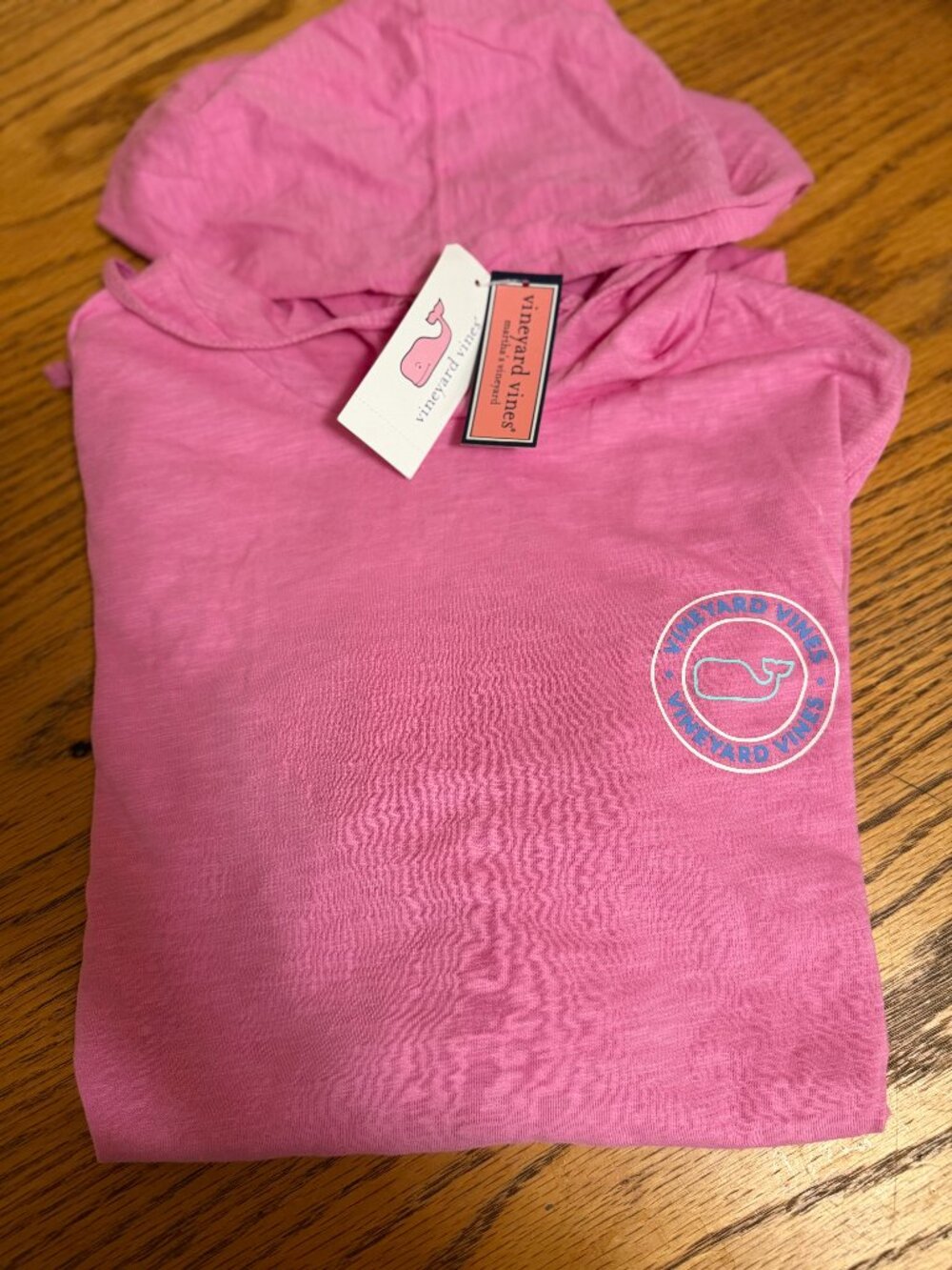 NWT! Vineyard Vines Women's Vintage Whale Long-Sleeve Hoodie Tee - Size Large